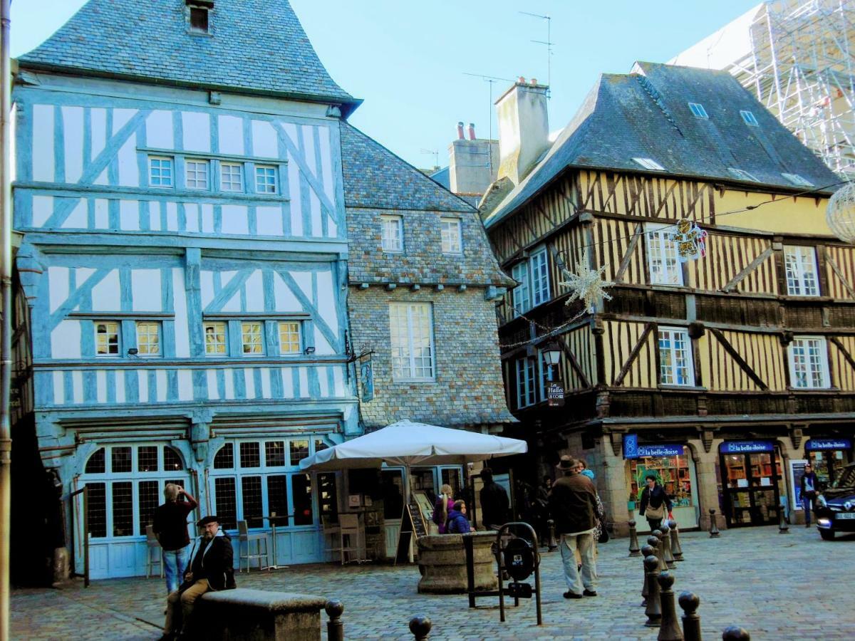 Gate House Lodge Dinan Kültér fotó